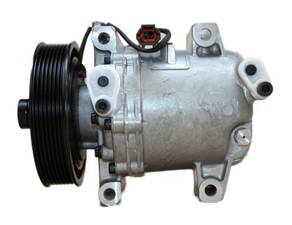 Nissan Navara 2.5 DCI CR-14 compressor